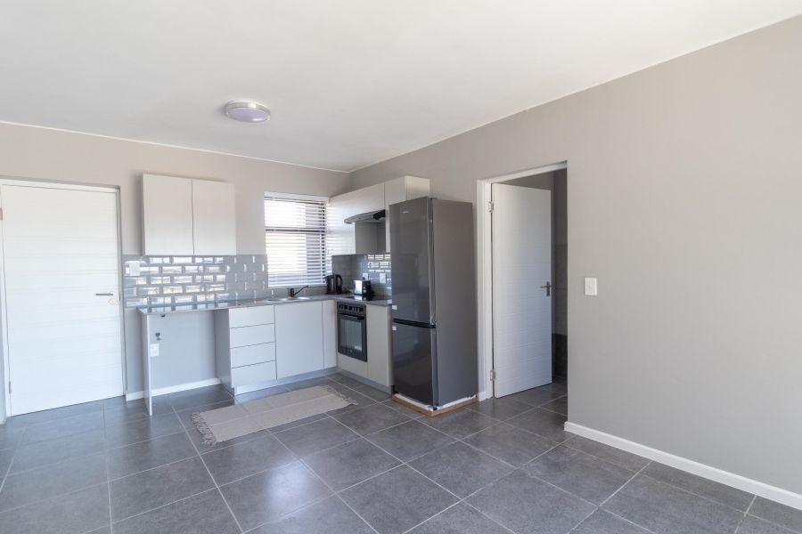 To Let 2 Bedroom Property for Rent in Olifantskop Western Cape